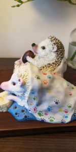 hedgehogs sculpture