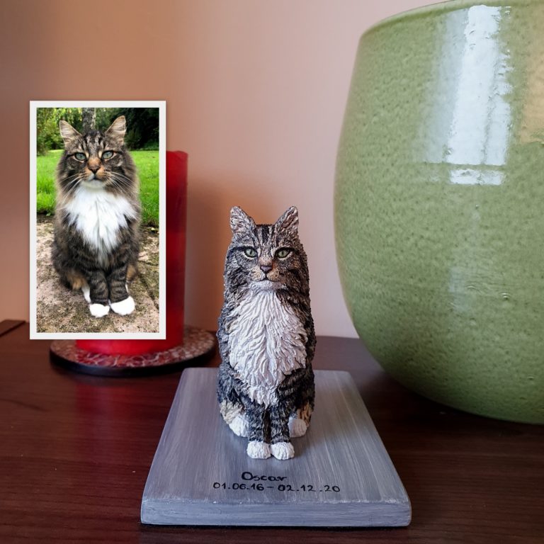custom cat sculpture portrait