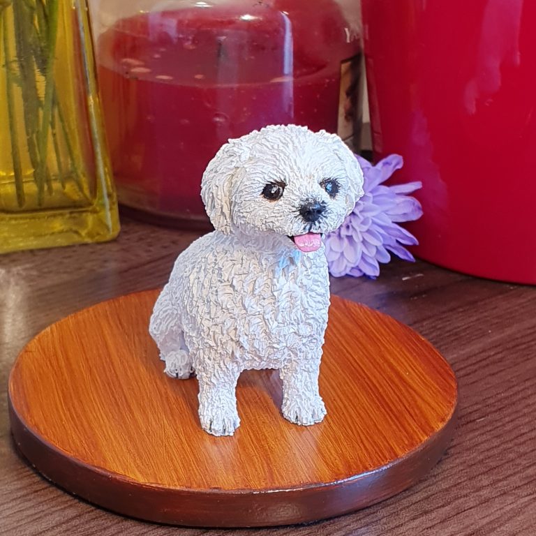 custom dog sculpture, small dog