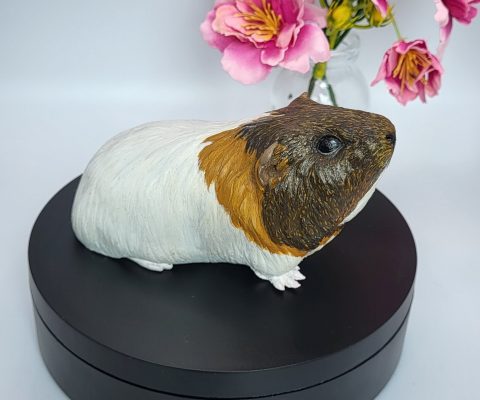Teru, custom guinea pig sculpture